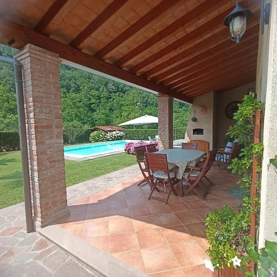 Casa Girasole Villa Camaiore 0*,