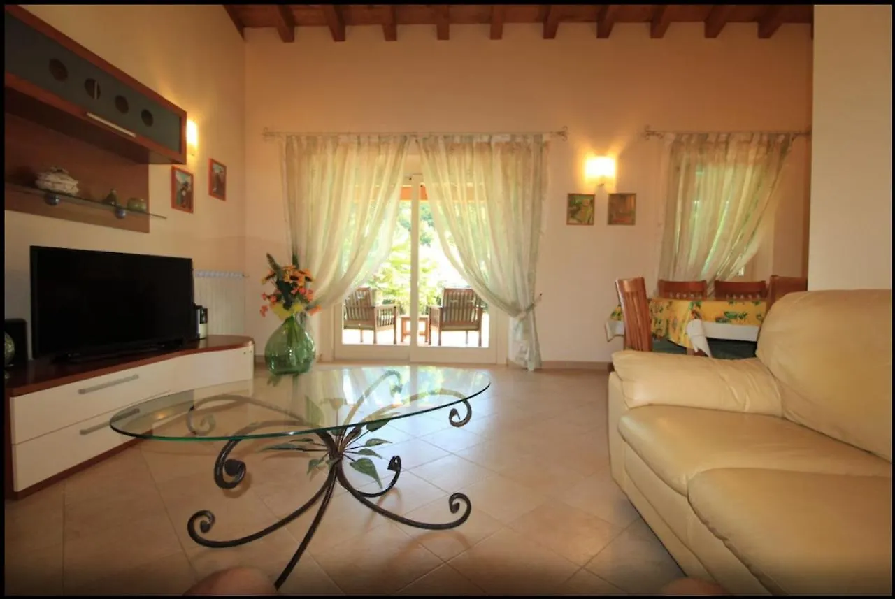 Casa Girasole Villa Camaiore Semesterbostad