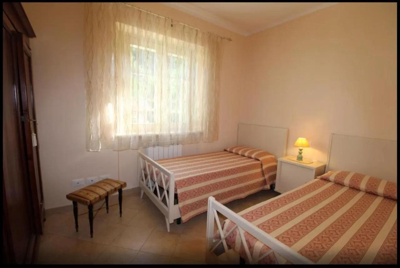 Semesterbostad Casa Girasole Villa Camaiore Italien